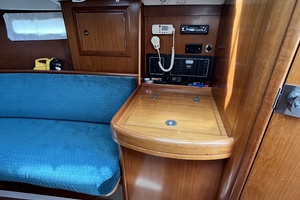 Peace n Quiet 31ft Beneteau Yacht For Sale