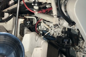 47ft Bayliner Yacht For Sale