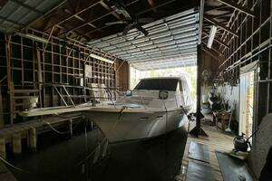 2000 Bayliner 4788 thumbnail 3