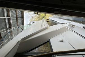 47ft Bayliner Yacht For Sale