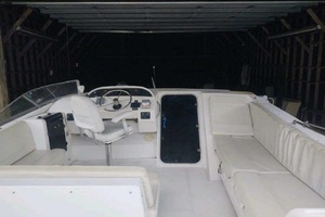 47ft Bayliner Yacht For Sale