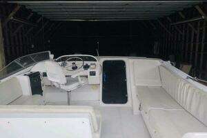 2000 Bayliner 4788 thumbnail 7
