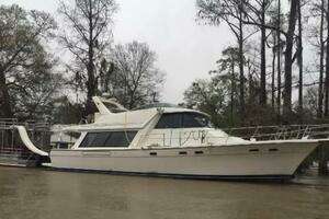 2000 Bayliner 4788 thumbnail 1