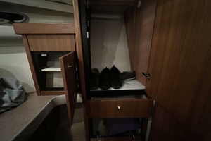 47ft Bayliner Yacht For Sale