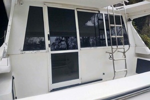 47ft Bayliner Yacht For Sale