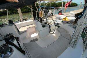 2002 Hunter 410 thumbnail 14