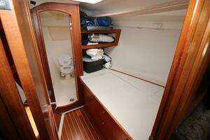 2002 Hunter 410 thumbnail 45