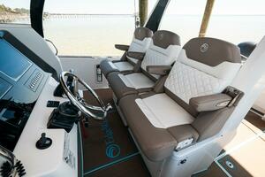 2015 Edgewater 368 CC- YOLO 2- Helm 5