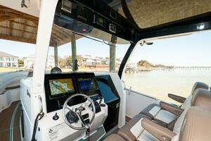 2015 Edgewater 368 CC- YOLO 2- Helm 3