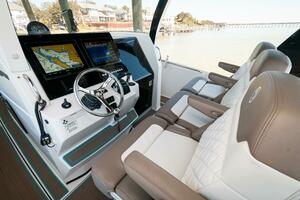 2015 Edgewater 368 CC- YOLO 2- Helm 2