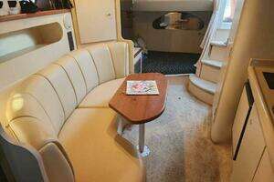 2001 Cruisers 3075 Express thumbnail 10