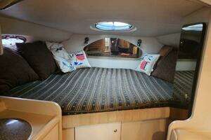 2001 Cruisers 3075 Express thumbnail 9