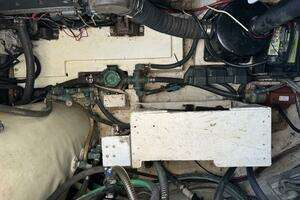1994 Sundeer 64 PILOTHOUSE CUTTER thumbnail 16
