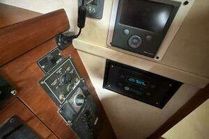 1994 Sundeer 64 PILOTHOUSE CUTTER thumbnail 25
