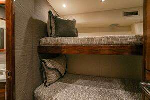2023 Viking 72 Convertible thumbnail 63