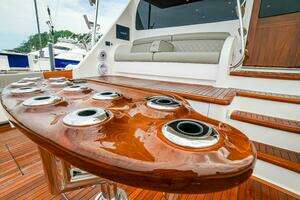 2023 Viking 72 Convertible thumbnail 9