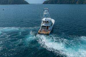 2023 Viking 72 Convertible thumbnail 121