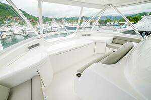 2023 Viking 72 Convertible thumbnail 26