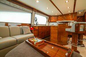 2023 Viking 72 Convertible thumbnail 31