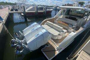 YASSOU 2023 Tiara Yachts 48 LS Yacht For Sale in Jupiter FL