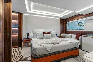2027 Aquitalia Yachts Flybridge thumbnail 24
