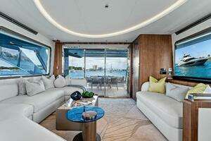 2027 Aquitalia Yachts Flybridge thumbnail 4