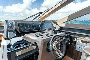 2027 Aquitalia Yachts Flybridge thumbnail 21