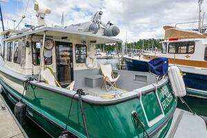 2000 Nordic Tugs 37 thumbnail 18