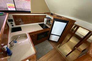 2001 Riviera 43 Flybridge thumbnail 9