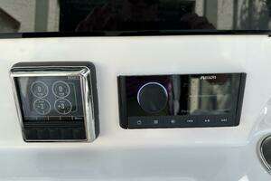 28ft Sea Fox Yacht For Sale