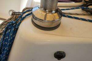 2011 Beneteau Oceanis 49 thumbnail 20