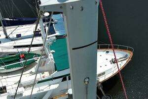 2011 Beneteau Oceanis 49 thumbnail 40