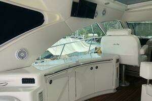 2008 Sea Ray 55 Sundancer thumbnail 20