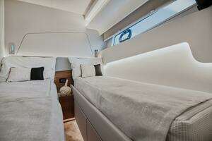 2023 CL Yachts CLB65 thumbnail 9