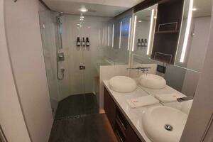 2023 CL Yachts CLB65 thumbnail 15