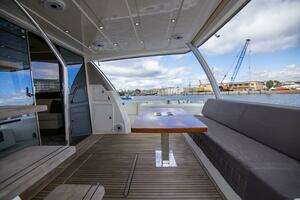 2018 Prestige 680 Flybridge thumbnail 33