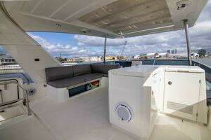 2018 Prestige 680 Flybridge thumbnail 43