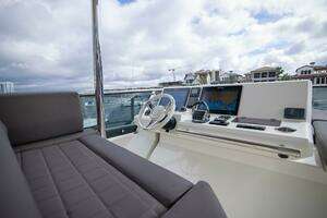 2018 Prestige 680 Flybridge thumbnail 49