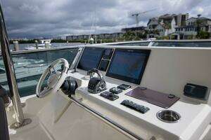 2018 Prestige 680 Flybridge thumbnail 54