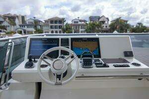 2018 Prestige 680 Flybridge thumbnail 50