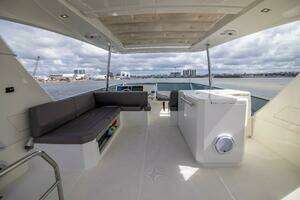 2018 Prestige 680 Flybridge thumbnail 42