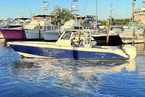 2014 Everglades 355 Center Console thumbnail 1
