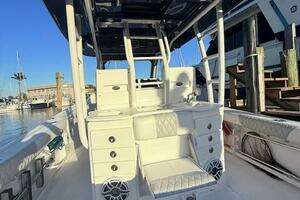 2014 Everglades 355 Center Console thumbnail 27