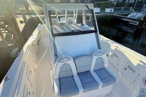 2014 Everglades 355 Center Console thumbnail 16