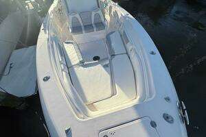 2014 Everglades 355 Center Console thumbnail 13
