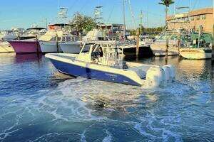 2014 Everglades 355 Center Console thumbnail 7