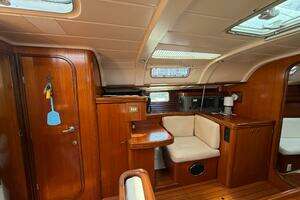 1993 Beneteau Oceanis 400 thumbnail 14