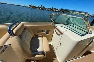 25ft Chris Craft Yacht For Sale