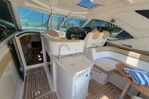 2012 Four Winns V435 thumbnail 3