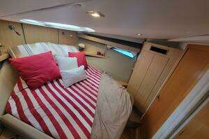 2012 Four Winns V435 thumbnail 41